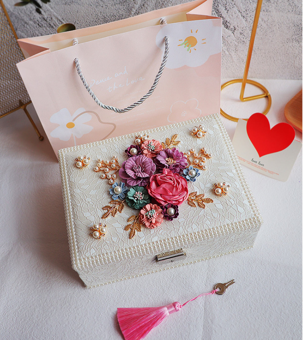 Luxury Floral Jewelry Box - Pink/White Elegance & Storage