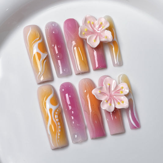 Blooming Gorgeous Press-on Nails