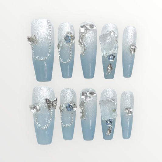 Icy Elegance Press-on Nails