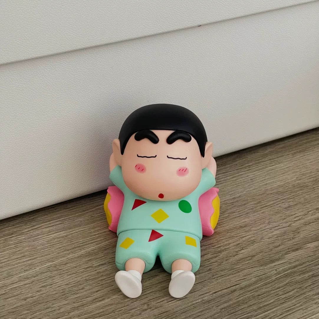 Playful Crayon Shin chan Phone Holder