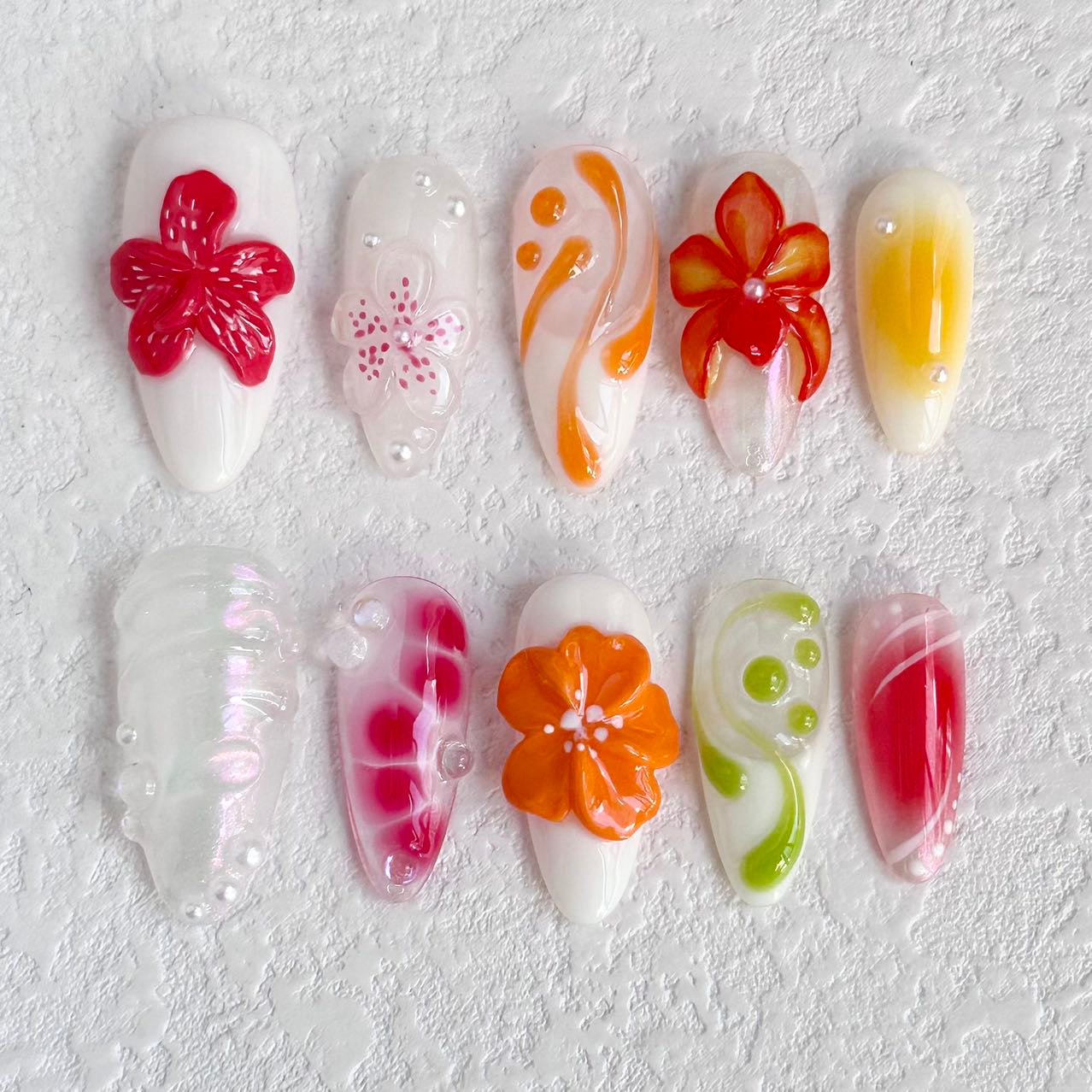 Ongles à coller Floral Symphony