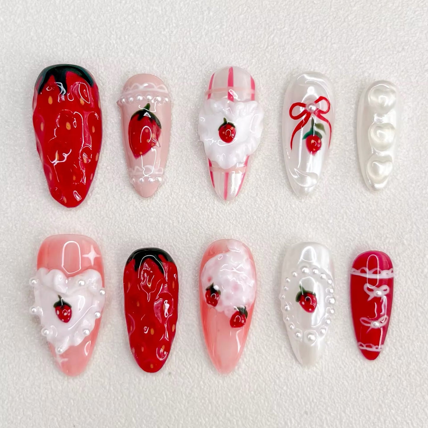 Sweetheart Strawberry Press-on Nails