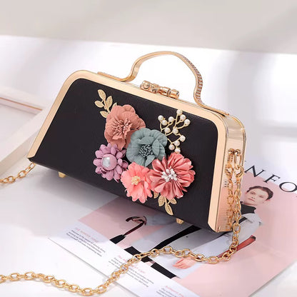 Luxurious Floral Handheld Clutch - Elegant Women’s Evening Bag with Gold Accents and Adjustable Shoulder Chain