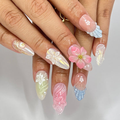 Sweet Floral Press-on Nails