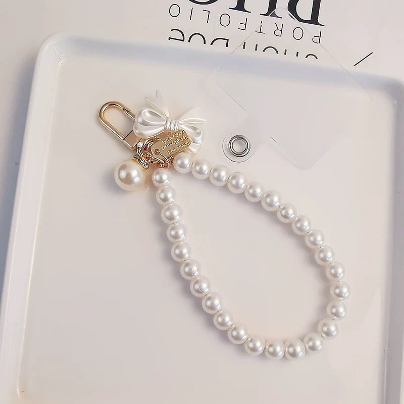 Elegance Pearl phone Lanyard