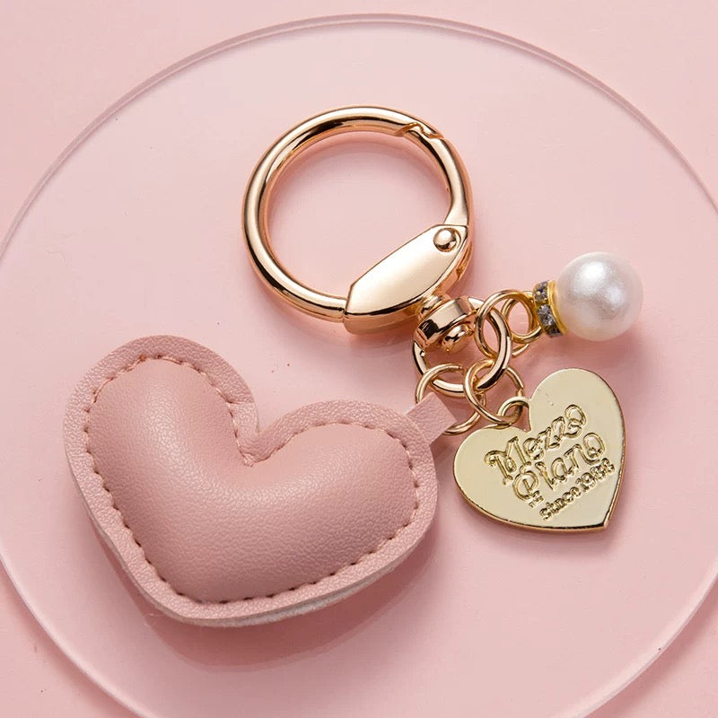 Sweetheart Pearl Elegance Keychain