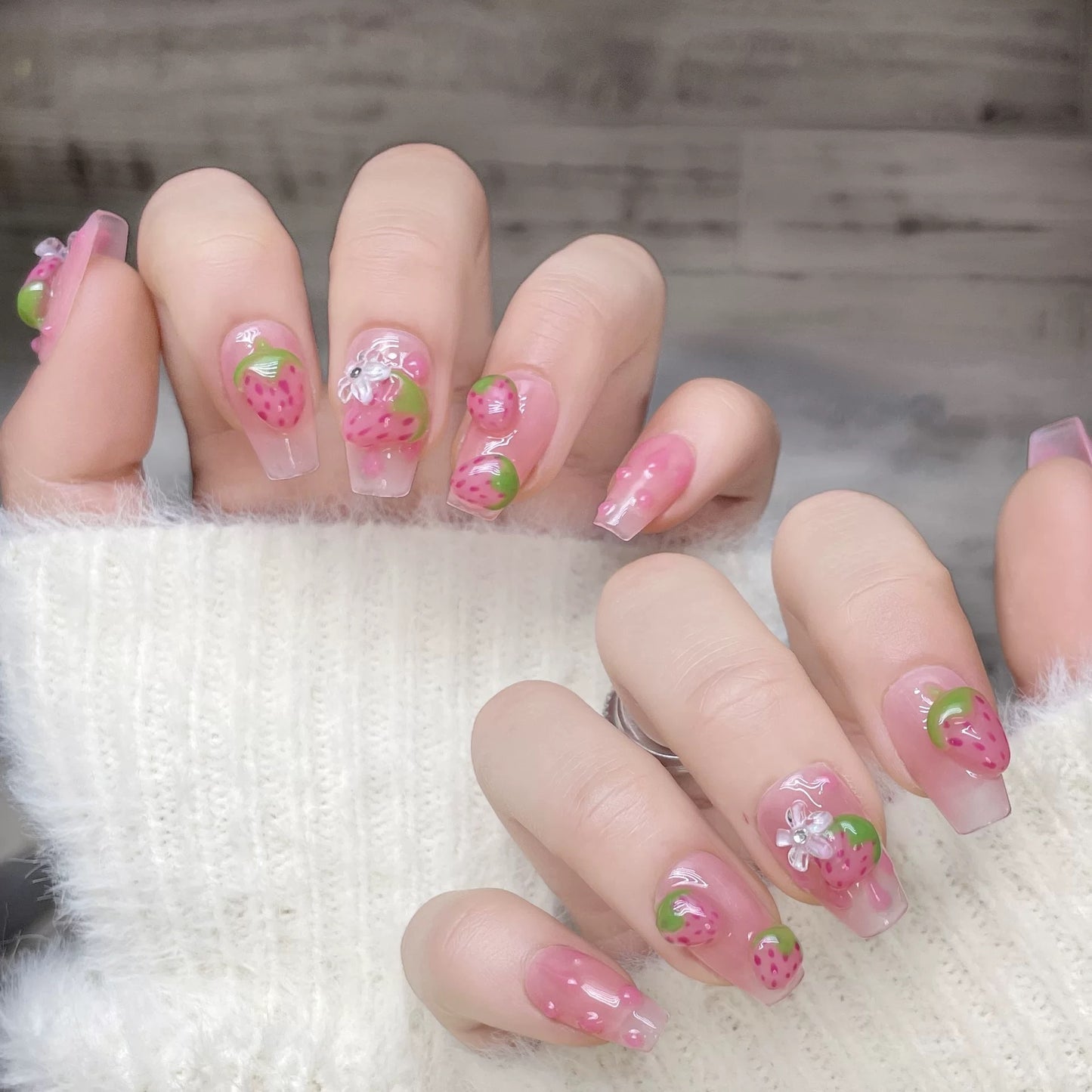 Strawberry Sweetheart Press-on Nails