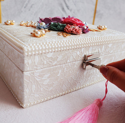 Luxury Floral Jewelry Box - Pink/White Elegance & Storage