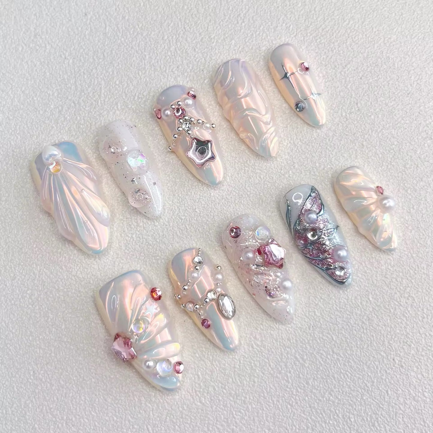 Snow White Press-on Nails