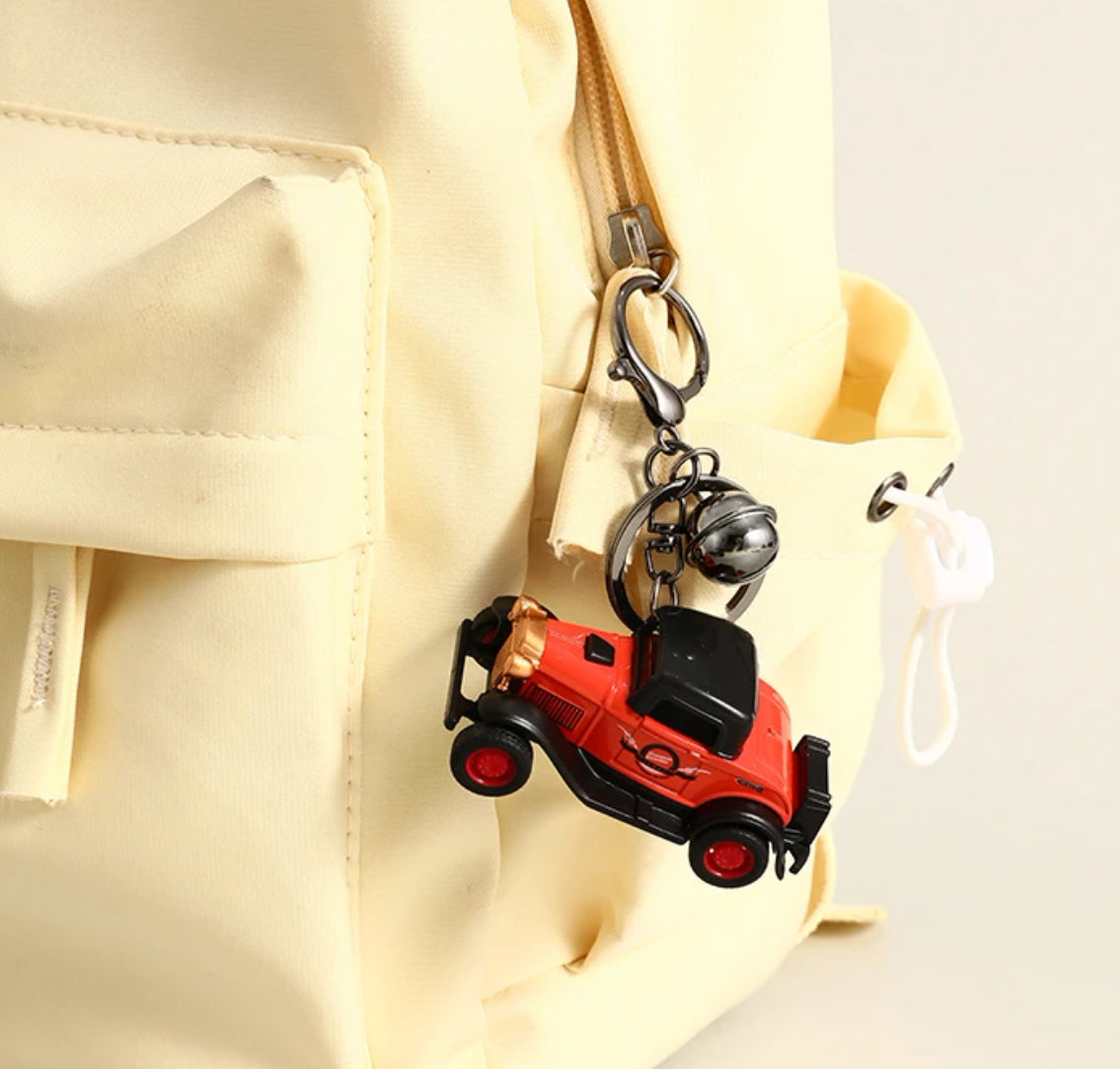 Vintage Mini Car Keychain – Perfect Gift for Car Lovers