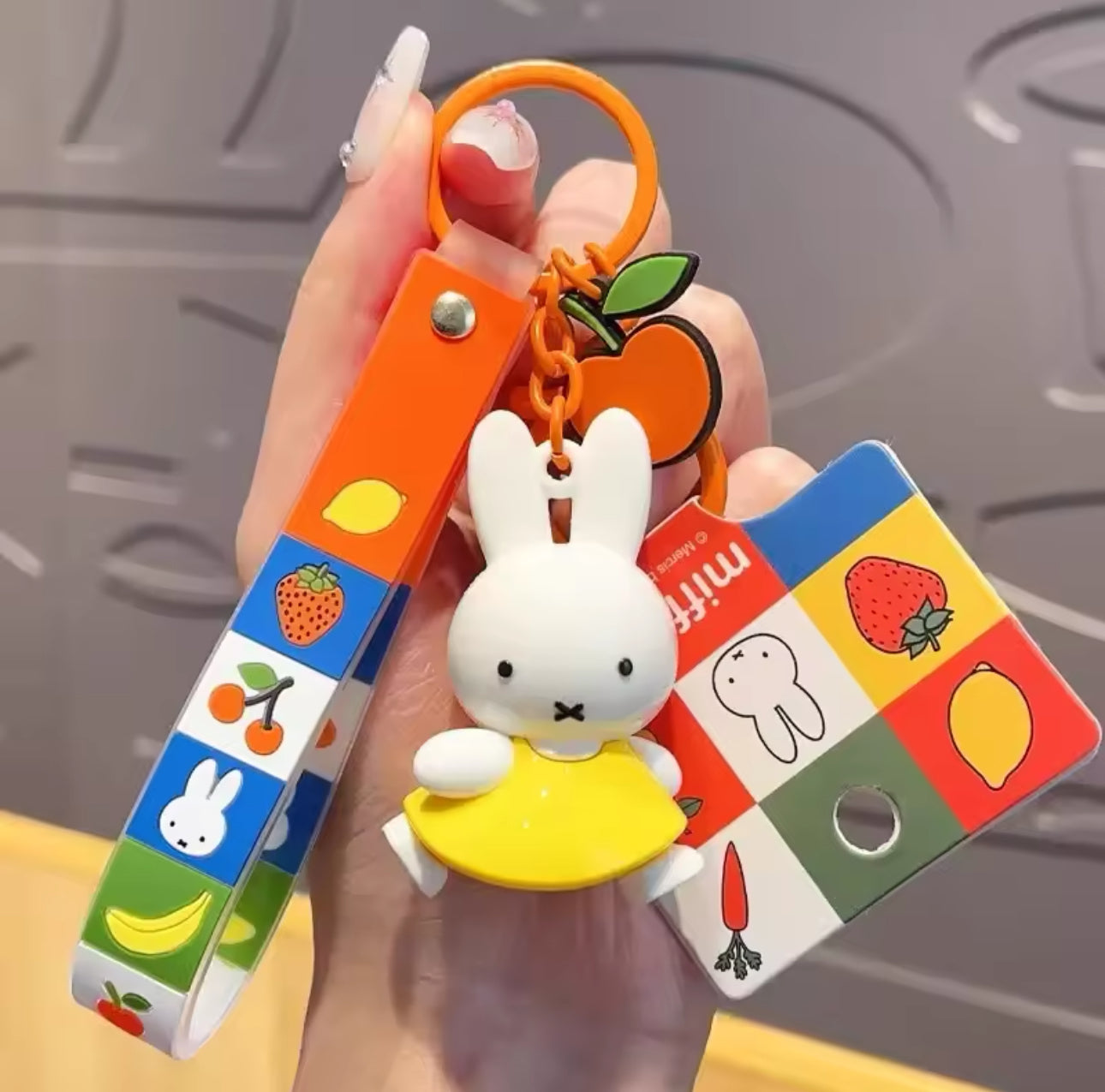 Llavero kawaii de Miffy