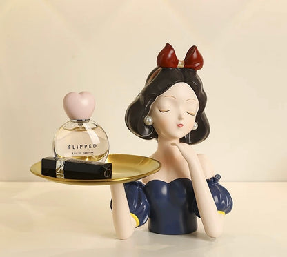 Charming Snow White Figurine Ornament