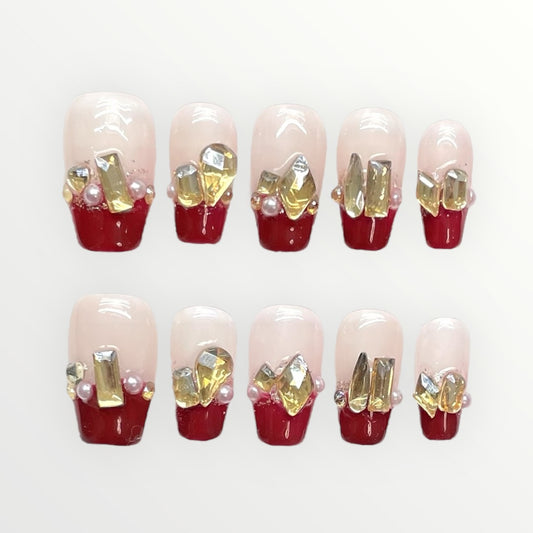 Golden Crystal Kiss Press-on Nails