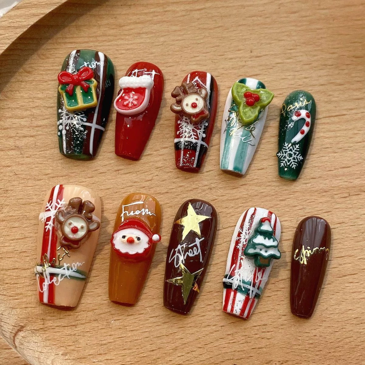 Ongles à coller Joyeux Noël