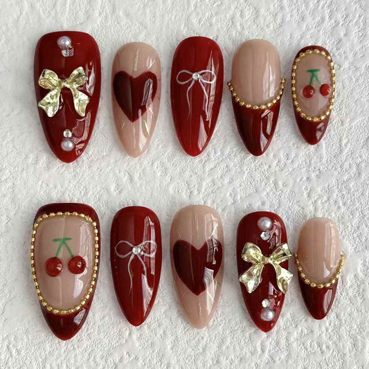 Ongles à coller romantiques et festifs